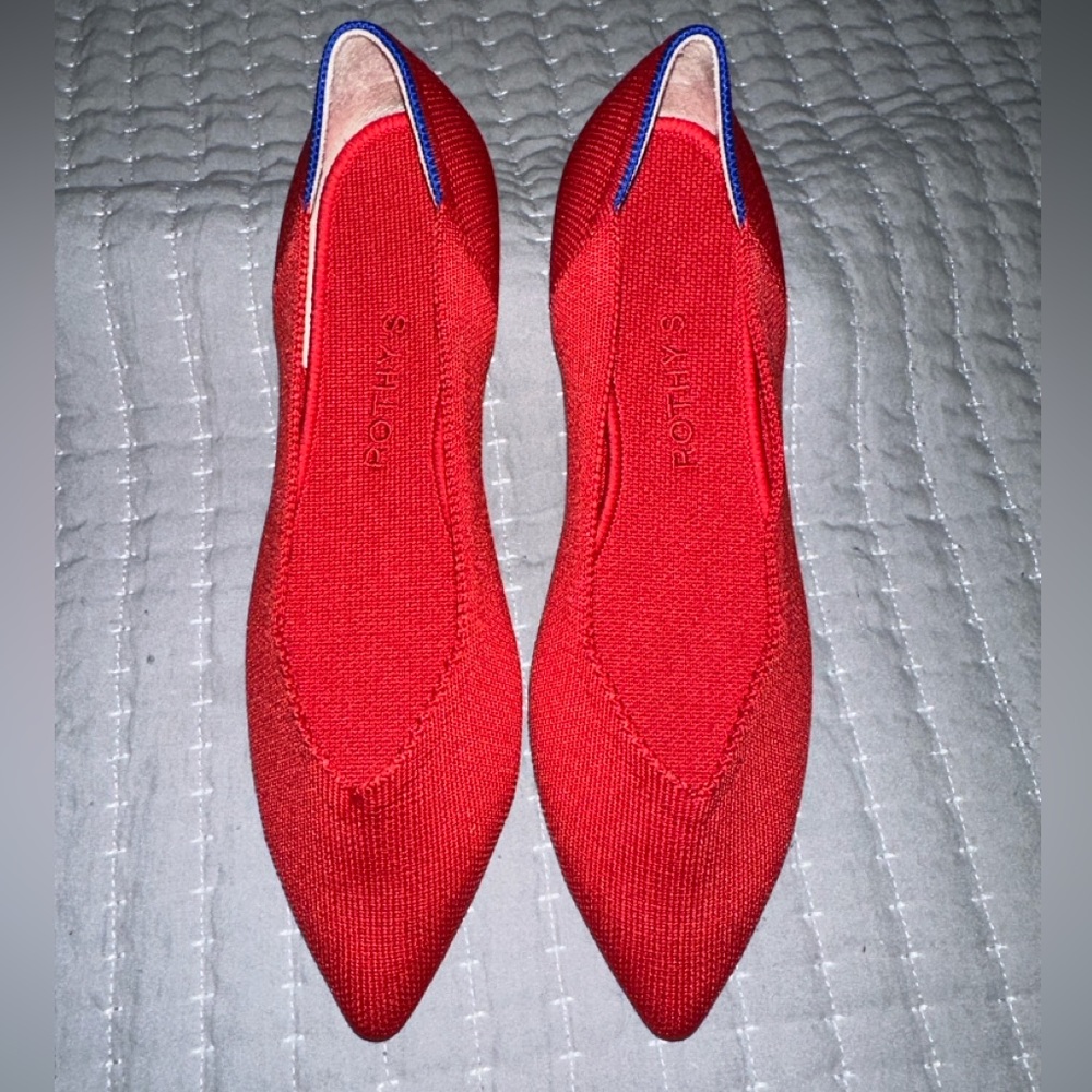 Rothy’s The Point- Bright Red- Size 7.5- $149 Retail- NEW without box